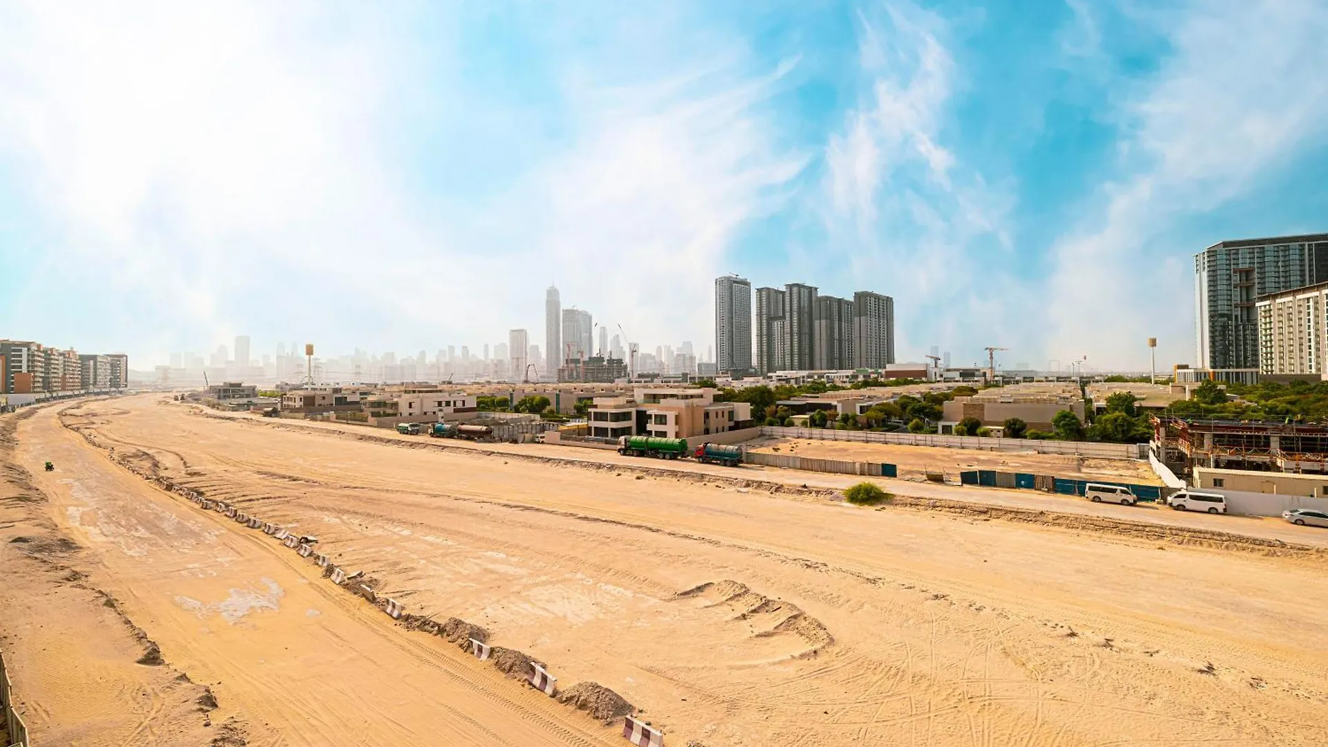 Brand New Studio In Azizi Riviera 迪拜 0*,