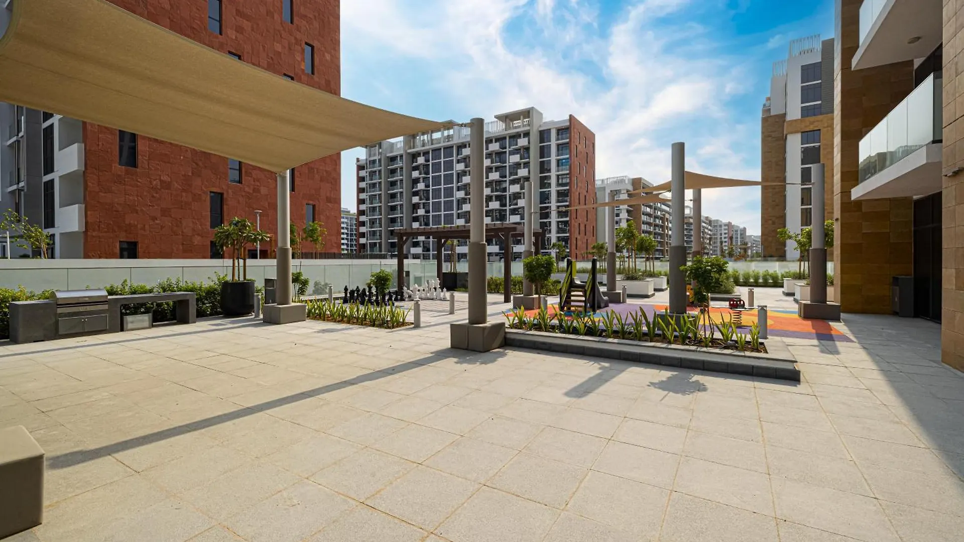 Brand New Studio In Azizi Riviera 迪拜 阿拉伯联合酋长国